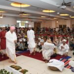 देश-विदेश से आए श्रद्धालुओं ने समाधि स्थल पर किया गुरु चरणों का वंदन