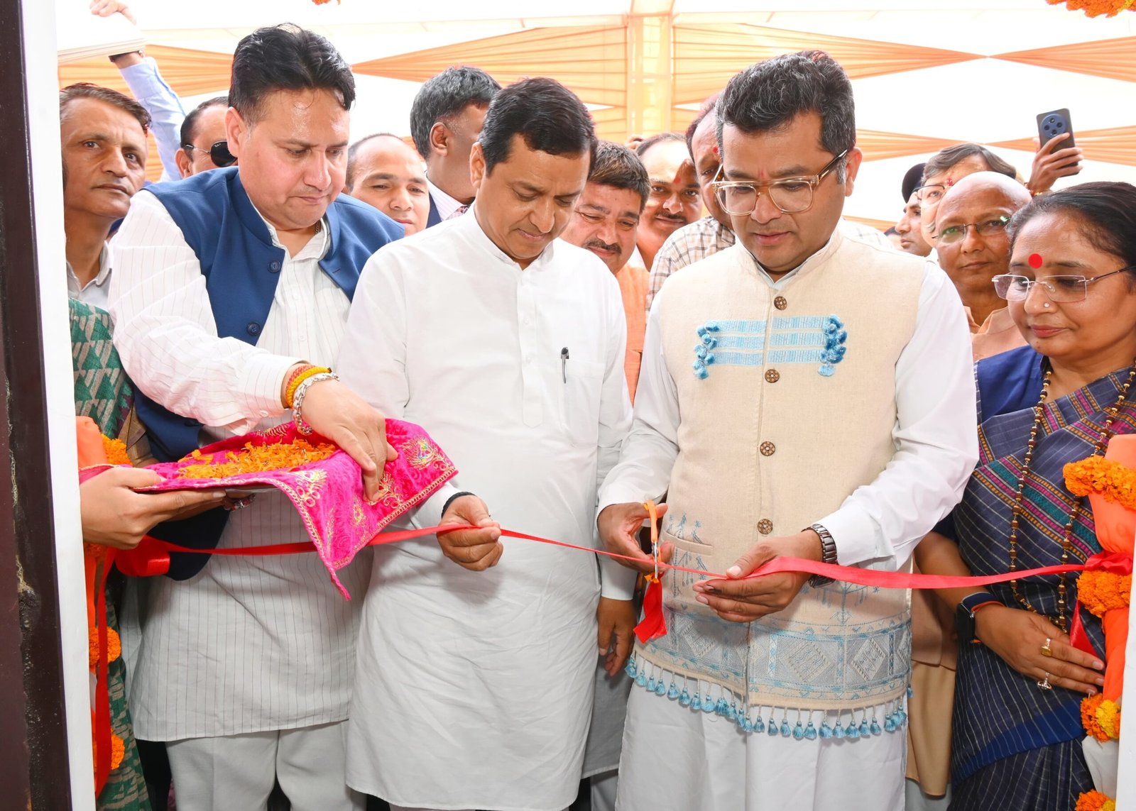 अनिल बलूनी ने कोटद्वार में पासपोर्ट ऑफिस का किया उद्घाटन