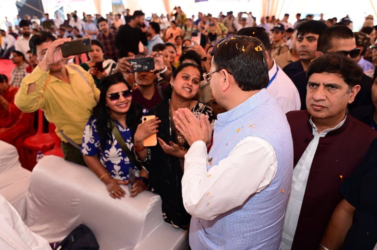 मुख्यमंत्री धामी ने ऋषिकेश में संयुक्त रोटेशन यात्रा व्यवस्था समिति द्वारा आयोजित चारधाम यात्रा-2026 के शुभारम्भ कार्यक्रम में प्रतिभाग किया