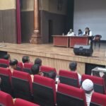 अधिकारियों ने कहा- घर-घर संपर्क अभियान के दौरान किसी भी पात्र मतदाता का नाम सूची से नहीं छूटना चाहिए