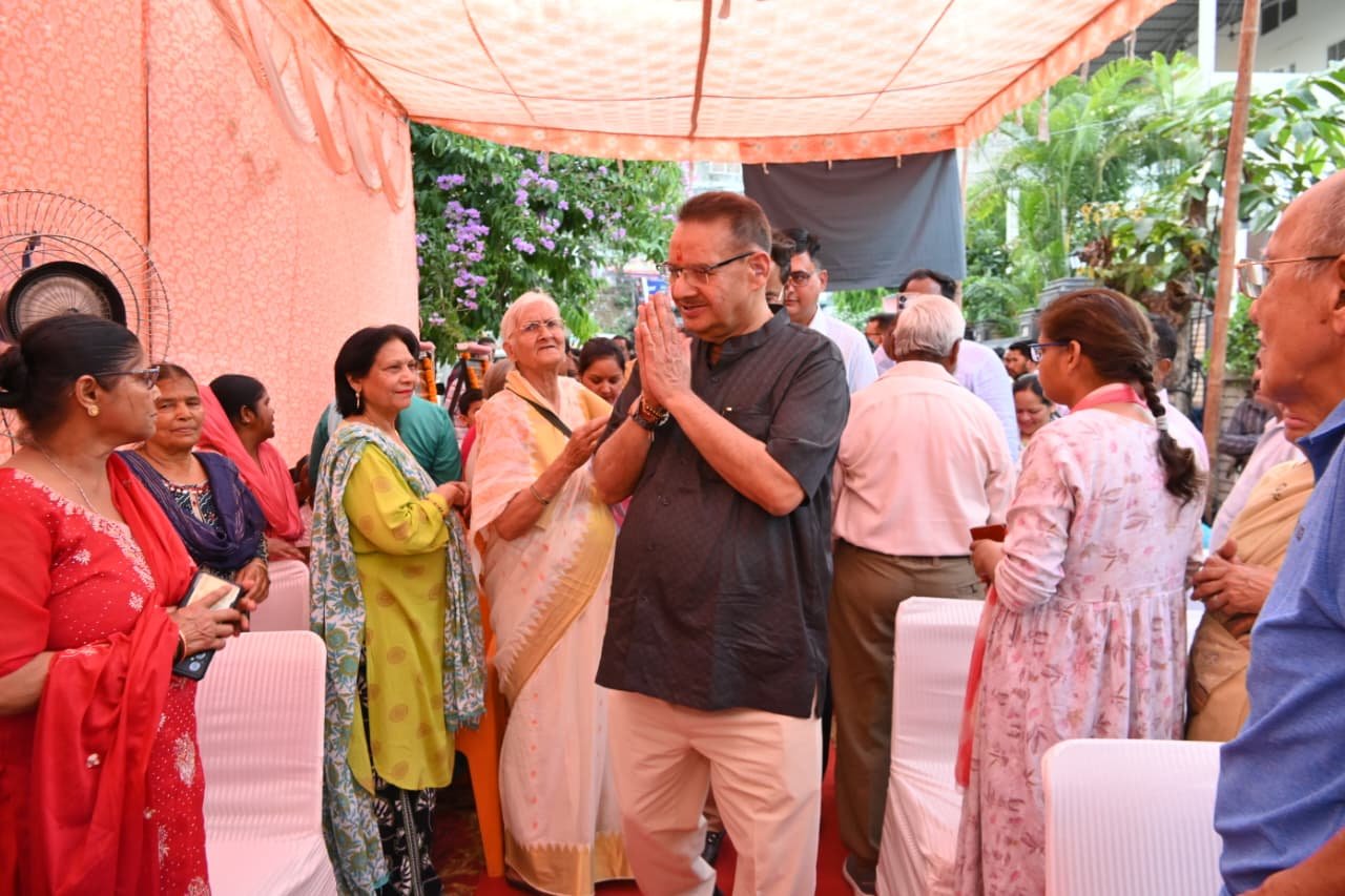 कैबिनेट मंत्री गणेश जोशी ने एमडीडीए द्वारा पार्क सौंदर्गीकरण कार्यों का किया शिलान्यास