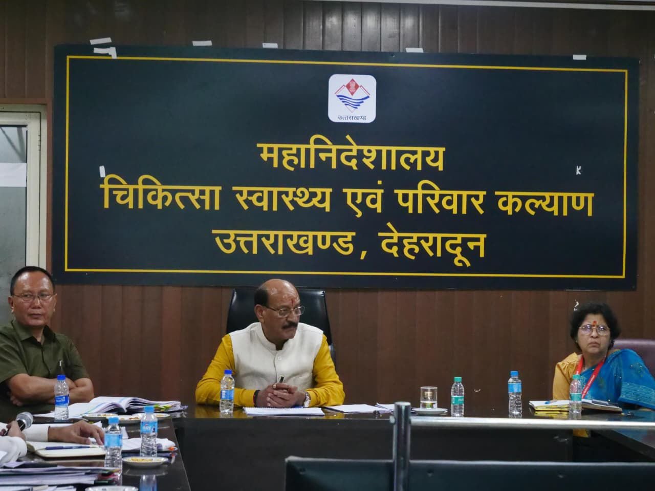 कैबिनेट मंत्री सुबोध उनियाल ने आयुष्मान भारत योजना की समीक्षा कर अधिकारियों को दिए सख्त निर्देश