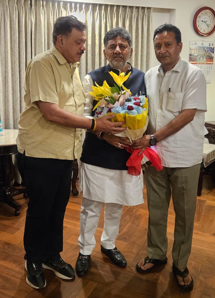 राजीव महर्षि ने कर्नाटक के मुख्यमंत्री डी.के. शिवकुमार से की शिष्टाचार भेंट, संगठन मजबूती पर मांगा मार्गदर्शन