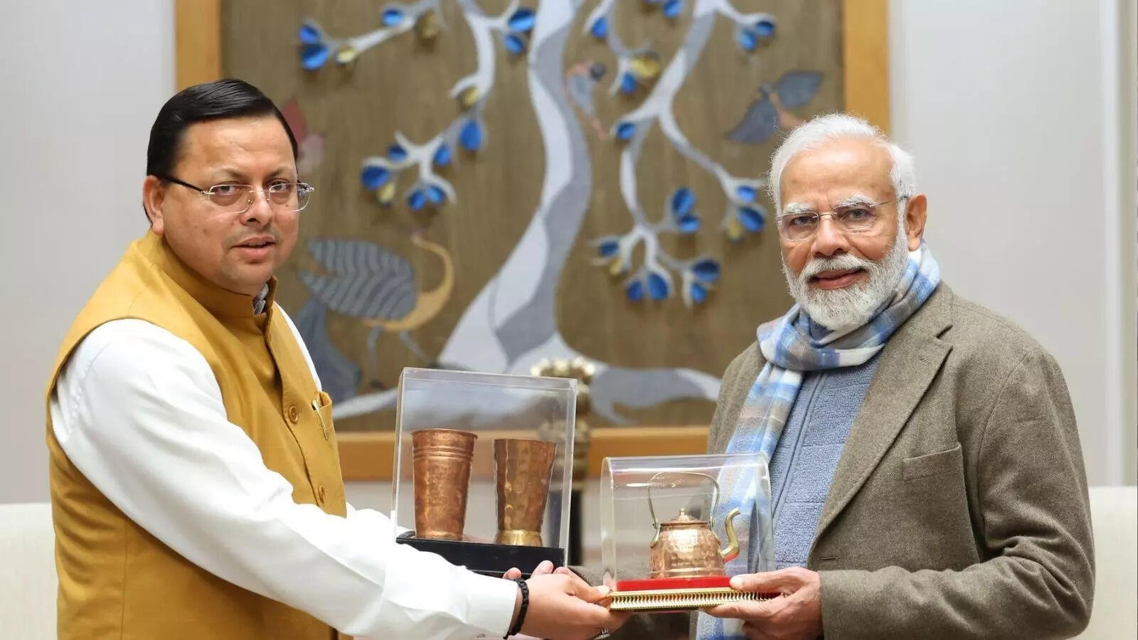 मोदी के 12 वर्षों पर धामी का अभिनंदन, कहा—राष्ट्रहित सर्वोपरि रखने वाले प्रधानमंत्री