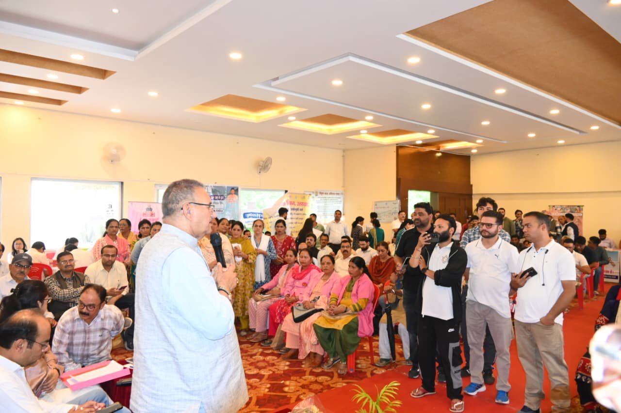 कैबिनेट मंत्री गणेश जोशी बोले—मातृशक्ति को सरकारी नौकरियों में दिया गया 30 प्रतिशत क्षैतिज आरक्षण