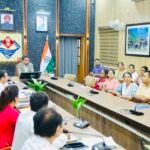 जिलाधिकारी डॉ. आशीष चौहान के निर्देश पर एचआईवी रोकथाम के लिए बनेगी ठोस कार्ययोजना
