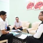 कृषि मंत्री गणेश जोशी ने मंडी बोर्ड के विकास कार्यों में लापरवाही न बरतने के दिए निर्देश