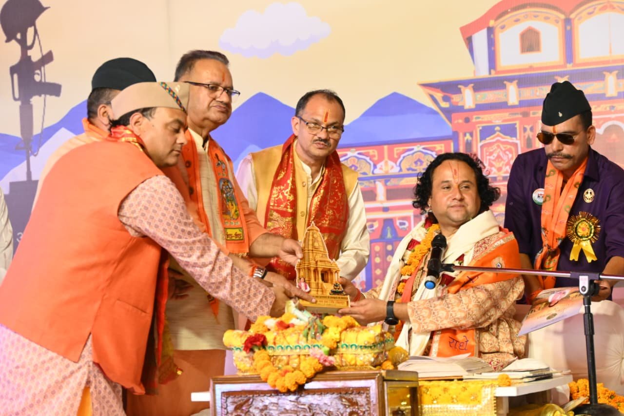 सैनिक कल्याण मंत्री गणेश जोशी ने शहीदों और राज्य आंदोलनकारियों को किया श्रद्धापूर्वक नमन